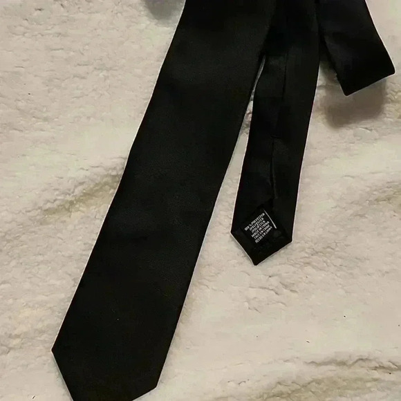 Perry Ellis Portfolio Tie - Picture 4 of 5
